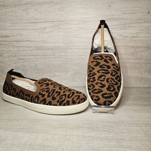 Vince Camuto Women's Cabreli Washable Flat Sneaker SHOES 5.5 NWB AND BAG